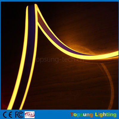 Mooie 230V dubbelzijdige gele neon flexibele band voor buiten