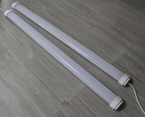 Waterdicht ip65 4 voet tri-proof led licht tude licht met CE ROHS SAA goedkeuring