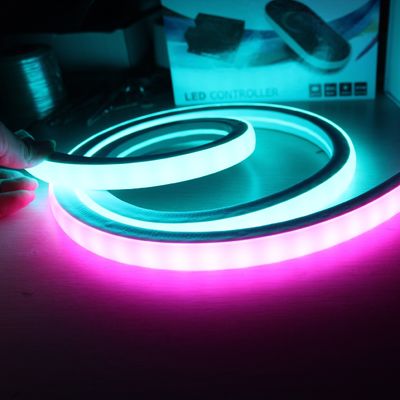 RGB kleurveranderend SMD5050 70leds/m Vierkant Flexibel Led Neon touwlicht 18x18mm